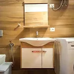 Palm Breeze Escape F52 Apartment *